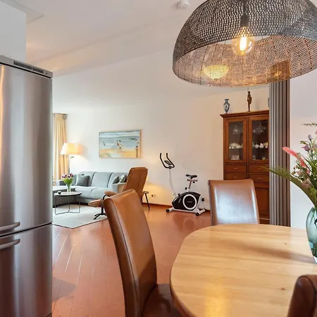 Casa Queensway 公寓