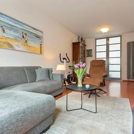 Casa Queensway